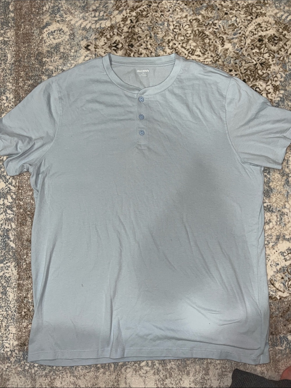 Old Navy XL Men’s Pale Blue Short-Sleeve Henley Button-Front Shirt